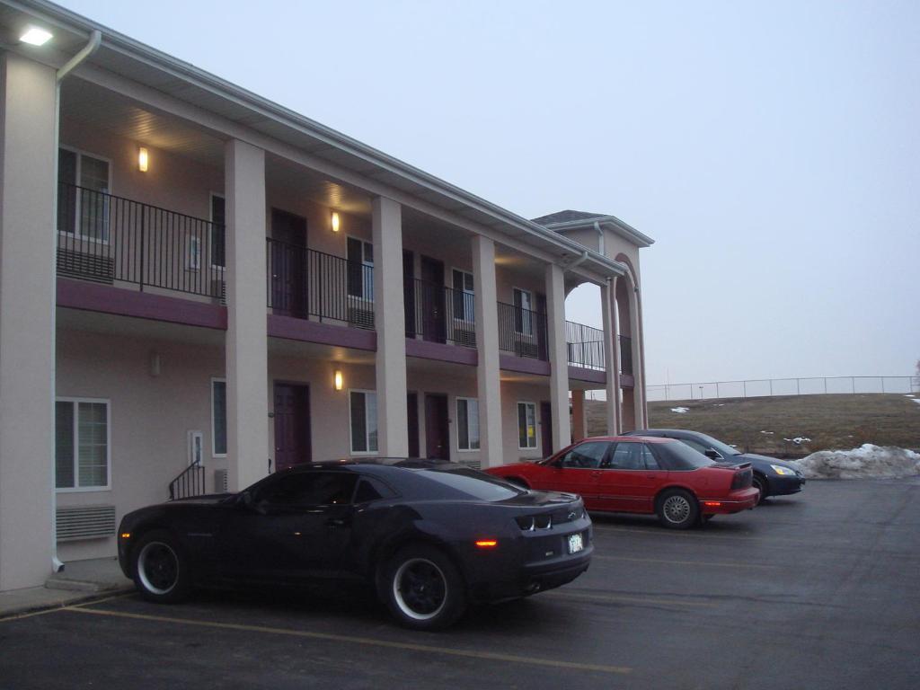 Townhouse Inn & Suites Omaha Buitenkant foto
