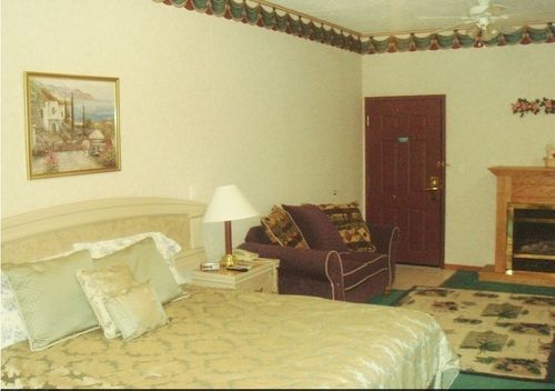 Townhouse Inn & Suites Omaha Buitenkant foto